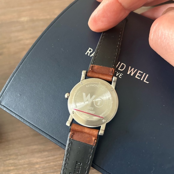 RAYMOND WEIL W1 ladies watch new - Picture 4 of 9